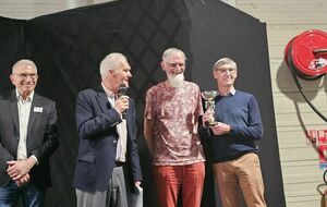 🏆 Félicitations à Bruno Boisson et Eric Simon qui arrivent premiers de D6 aux Interclubs de Bridge de Cholet ! 
🍀 Un grand bravo à vous deux.

© droits réservés